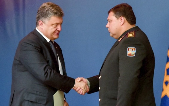 Порошенко призначив генерала Кондратюка на посаду заступника глави Адміністрації президента