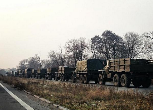 Росія продовжує тягнути зброю на Донбас - розвідка