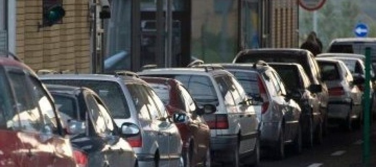 У чергах на кордоні з Польщею стоять понад 600 автомобілів 
