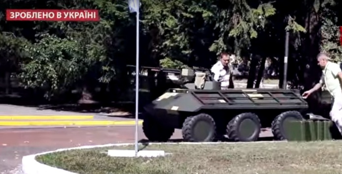 Українці розробили безпілотний міні-БТР