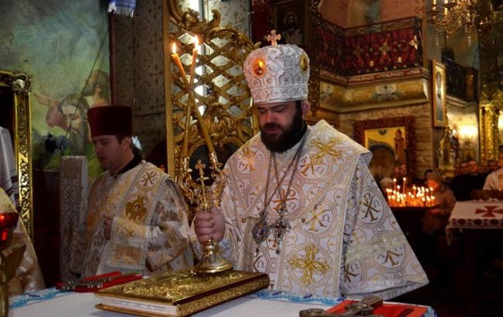 Як «тусять» українські священнослужителі і як їх за це карають