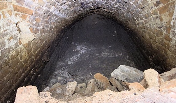 Археологи у Житомирі відкопали старовинне підземелля 