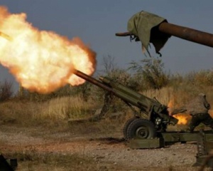 Бойовики за день 54 рази обстріляли українські позиції, – штаб АТО