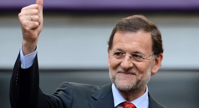 Порошенко привітав нового прем’єра Іспанії Рахоя: Кризу подолано