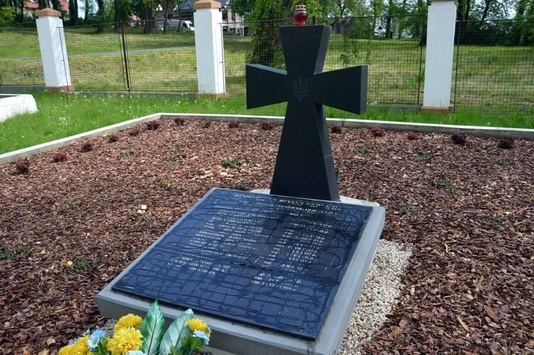 У Польщі закрили справу про плюндрування пам’ятників воїнам УПА