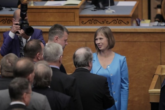 В Естонії жінка-президент вперше в історії відмовилася від богослужіння в день інавгурації