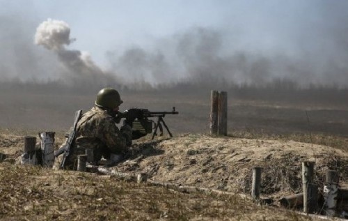 АТО: бойовики ведуть вогонь на всіх напрямках фронту - Міноборони
