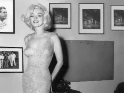 У США на аукціоні продадуть знамениту сукню Мерілін Монро
