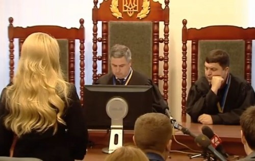 Суд розгляне «тарифну справу» 23 листопада. У Тимошенко кажуть про цирк на процесі