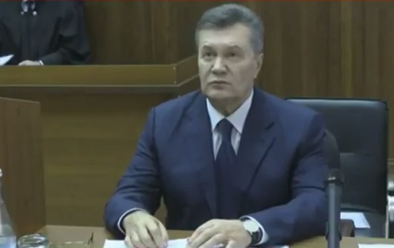 Під судом, де відбудеться відеодопит Януковича, чергує понад сто правоохоронців