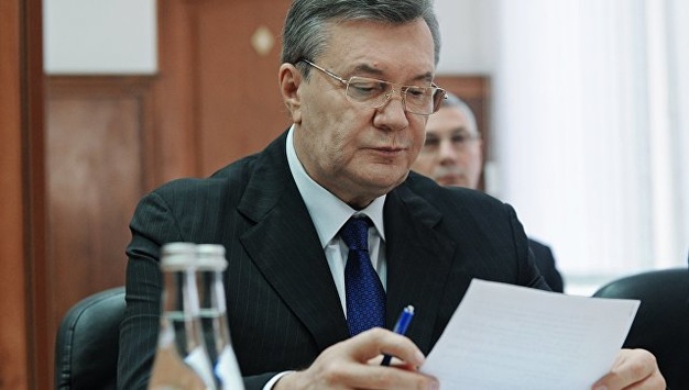 Янукович заявив, що Луценко тиснув на суд «своєю присутністю»