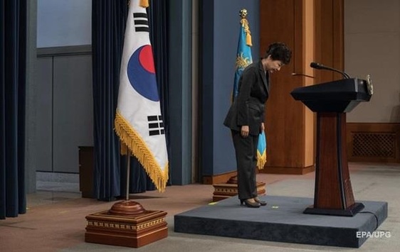 Президент Південної Кореї погодилася піти у відставку