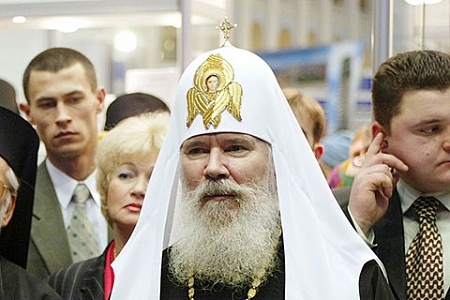 Покійний патріарх російської церкви був доларовим мільйонером