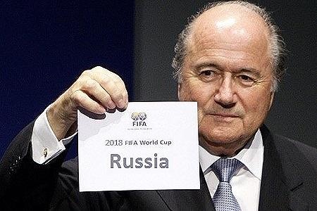 Блаттер просить у ФІФА не відбирати в Росії ЧС-2018