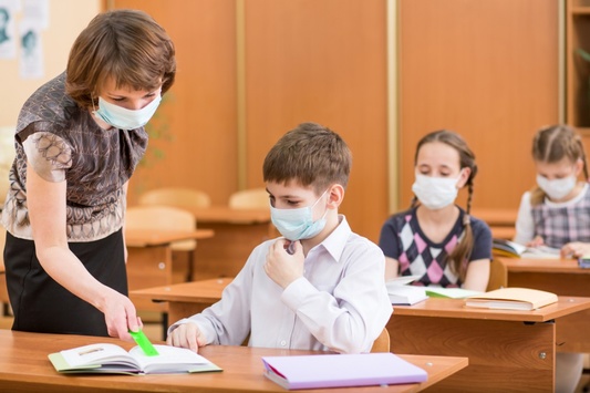 В Маріуполі всі школи закривають на карантин через епідемію грипу