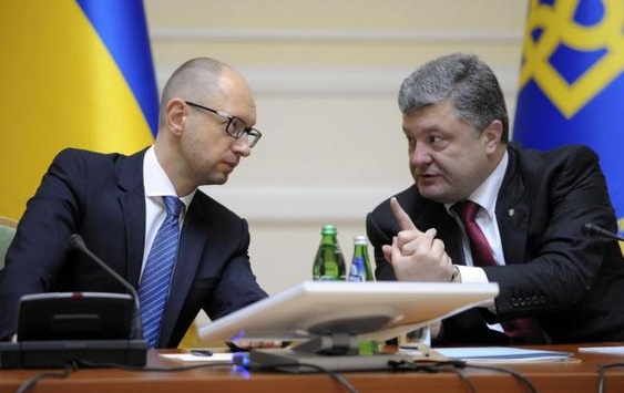 Порошенко і Яценюк прибули до Ради під час обговорення бюджету-2017, — депутат