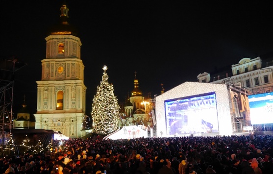 Понад сто тисяч киян та гостей міста зустрічали Новий рік на Софійській площі
