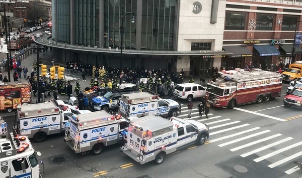 У Нью-Йорку зійшов з рейок потяг, більше сотні поранених