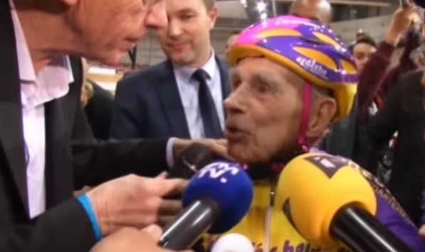 105-річний велосипедист з Франції встановив новий світовий рекорд
