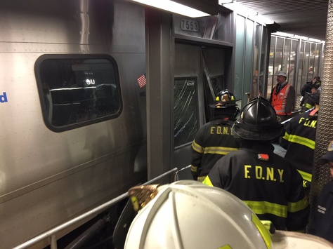 Аварія потяга в Нью-Йорку: кількість постраждалих зросла до 103