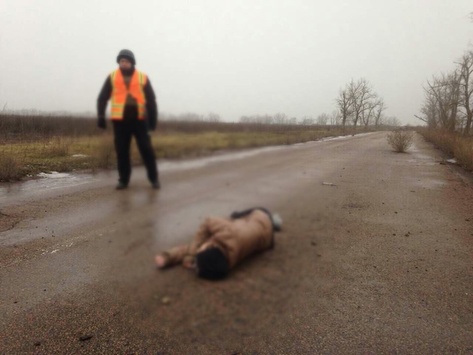 На Донеччині знайшли тіло дівчини, яка загинула під час обстрілу бойовиків (оновлено)