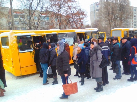 Львівська влада назвала причину транспортного колапсу на Різдво