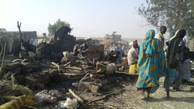 У Нігерії літак помилково наніс авіаудар по табору біженців: більше 100 людей загинули
