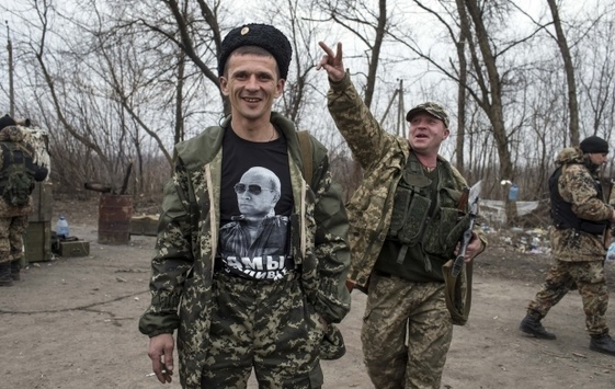 Командування військ РФ на Донбасі обіцяє бойовикам винагороду за службу на передовій