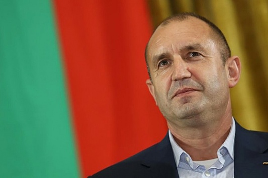 У Болгарії пройшла інавгурація президента, який «прославився» заявою про Крим