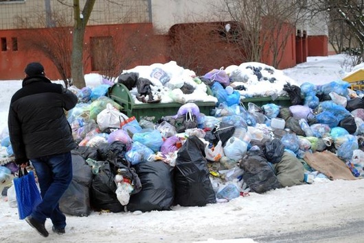 Зі Львова нарешті вивезли половину сміття