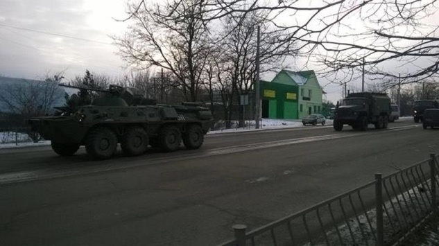 У Сімферополь заїхала колона російської військової техніки