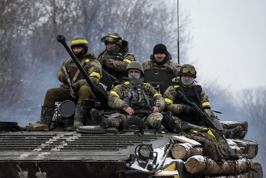 Сьогодні на Донбасі загинуло троє українських військових, ще 17 - поранено