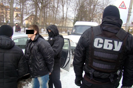 СБУ документує злочини російських військ проти мирних жителів Авдіївки