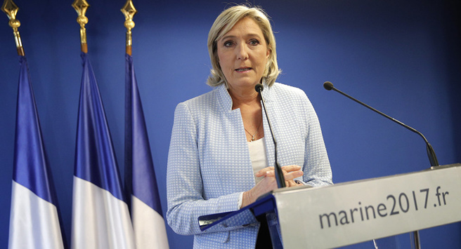 Марін Ле Пен обіцяє вивести Францію з НАТО та натякає на Frexit