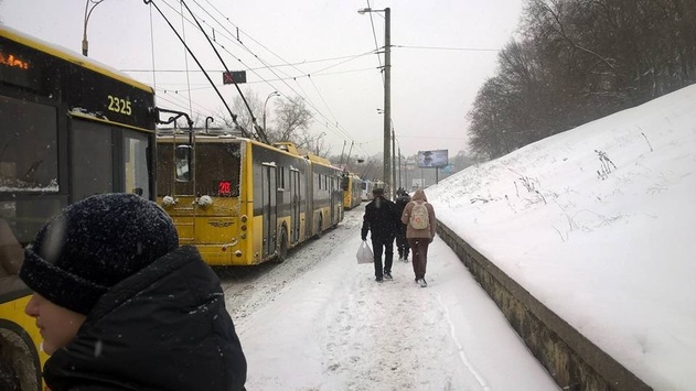 У Києві тимчасово буде призупинений рух кількох тролейбусів