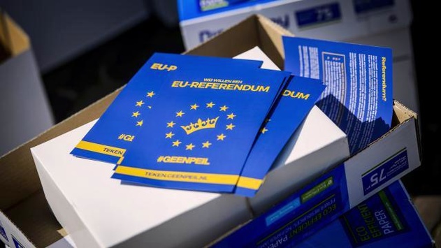 Підписи за референдум про асоціацію України з ЄС в Нідерландах могли підробити, - The New York Times