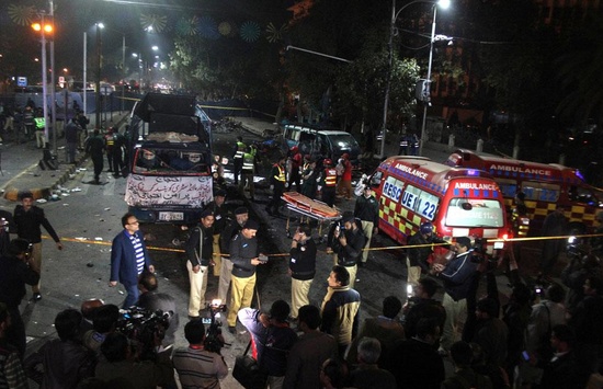 Під час протестів у Пакистані стався вибух, є загиблі