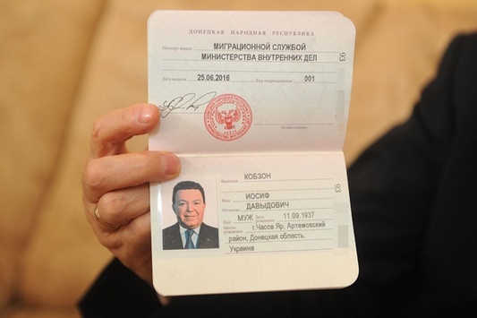 Кобзон відхрещується від «паспорта ДНР»
