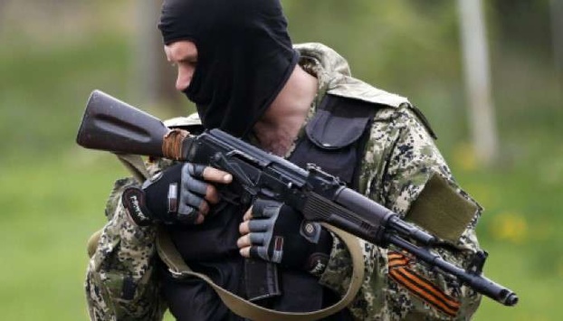 На Донбасі бойовики змушують полонених будувати укріплення – ІС