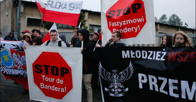 Хакери з’ясували, що за антиукраїнськими акціями в Польщі стоїть Кремль