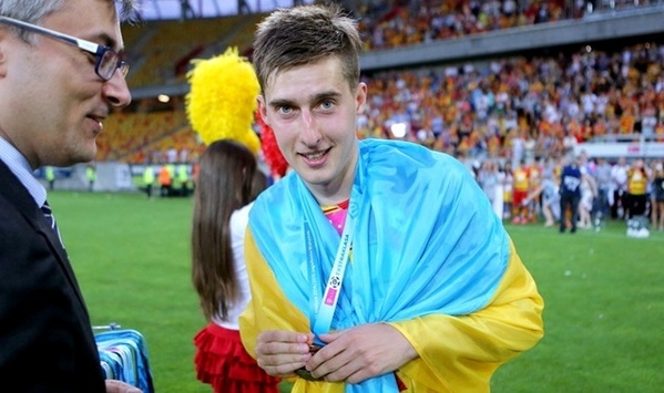Український футболіст має намір отримати громадянство Польщі