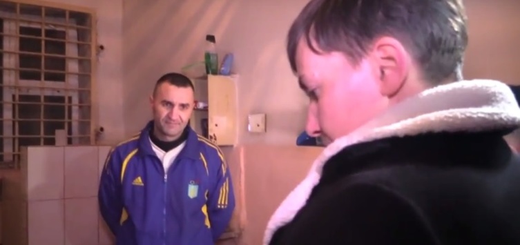 Російські пропагандисти опублікували відео поїздки Савченко в Донецьк