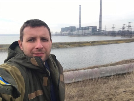 Блокада на Донбасі. Як посварилися нардеп Парасюк і блогер Дзиндзя