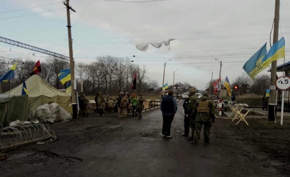 Поліція затримала 37 учасників нападу на блокувальників на Донбасі (ОНОВЛЕНО)