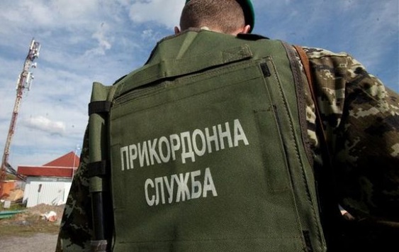 Прикордонники затримали чоловіка, який віз бойовикам 150 тис. гривень