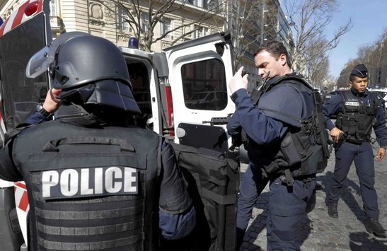 У Франції оголошено про терористичну загрозу