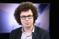 Російський правозахисник назвав «соромом» аргументи Росії під час судового процесу в Гаазі