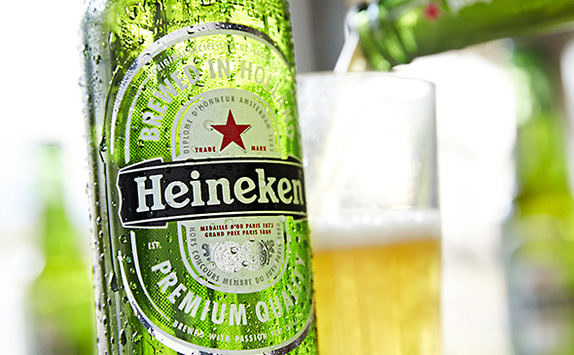 В Угорщині через червону зірку на логотипі можуть заборонити відоме пиво