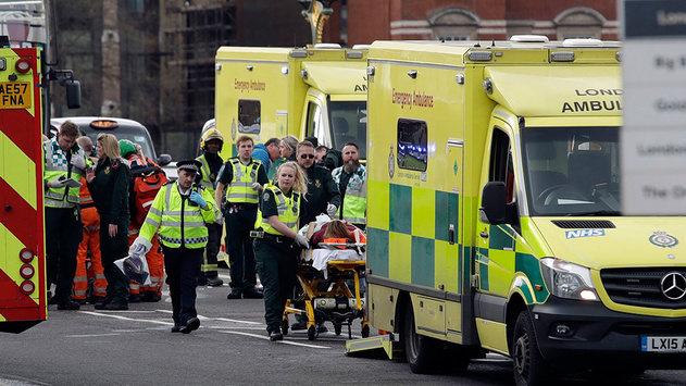 Під час теракту у Лондоні поранено французьких школярів і туристів з Південної Кореї