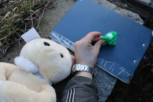 У Слов’янську неповнолітня дівчина ховала наркотики у іграшковому ведмедику